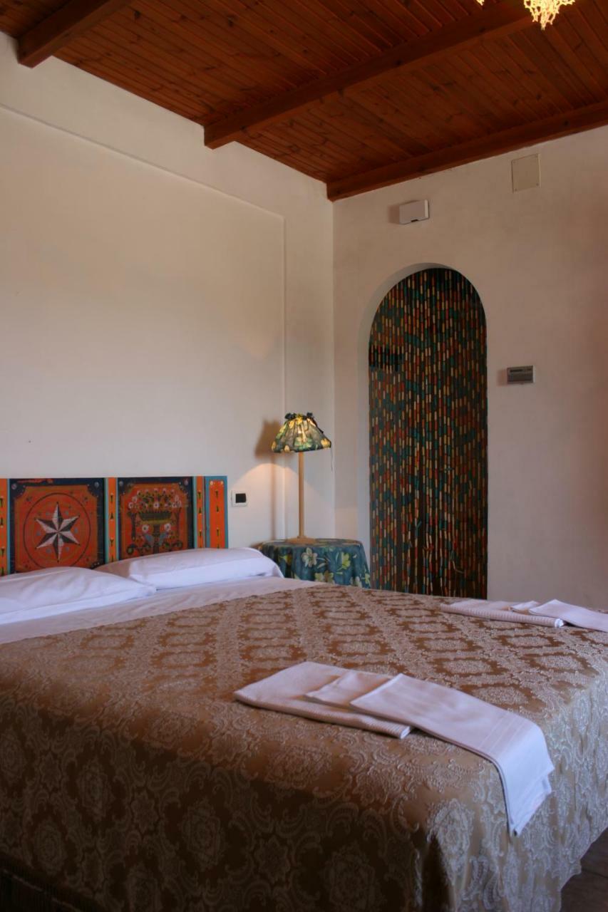 Agriturismo Torre Mannella - La Loggia Citta Sant'Angelo Luaran gambar